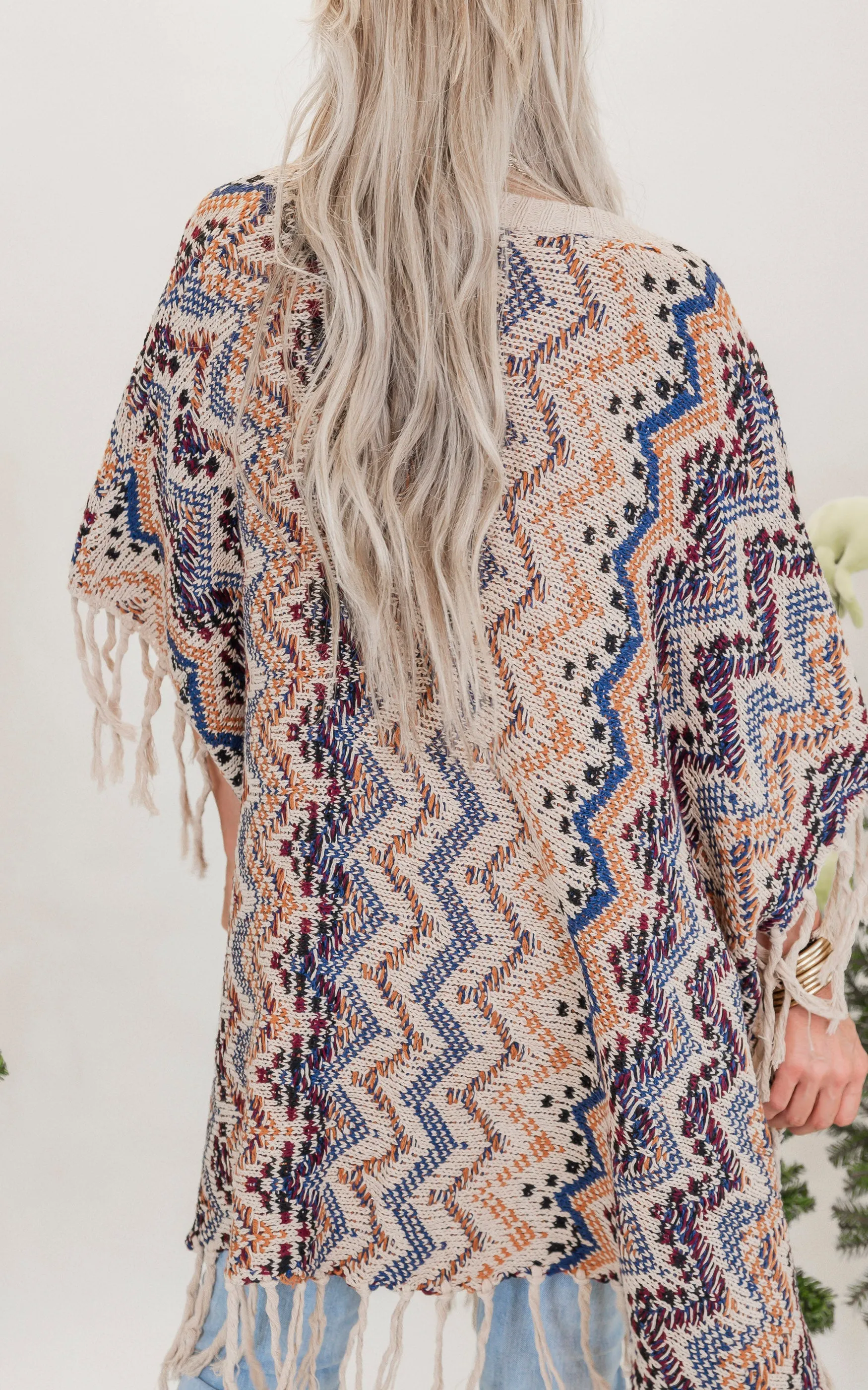 Beige Wavy Knitted Kimono w/ Fringe