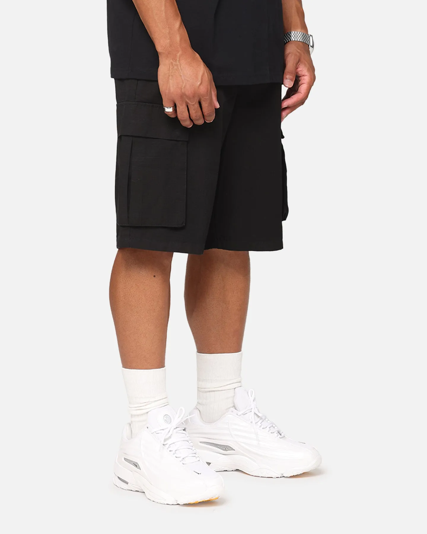 Carre Tactical Baggy Cargo Shorts Black