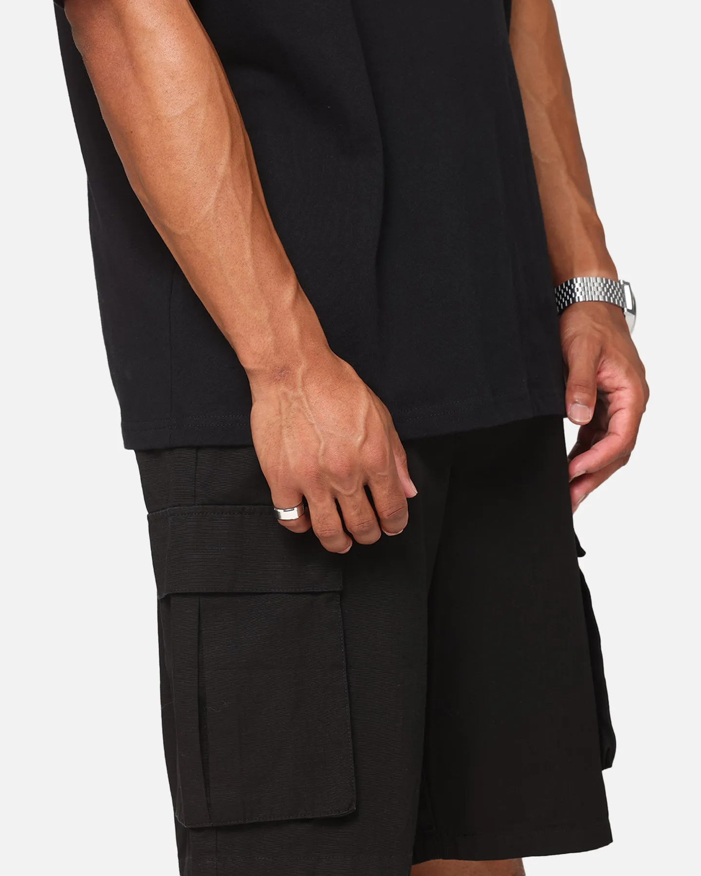 Carre Tactical Baggy Cargo Shorts Black