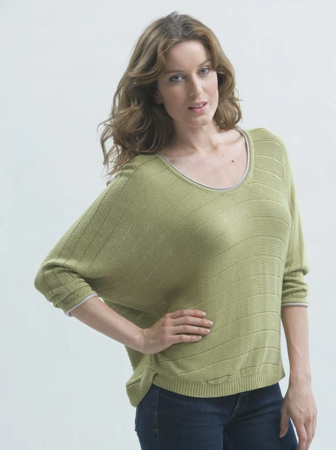 Contrast Piping Pullover in Silk/Linen Blend