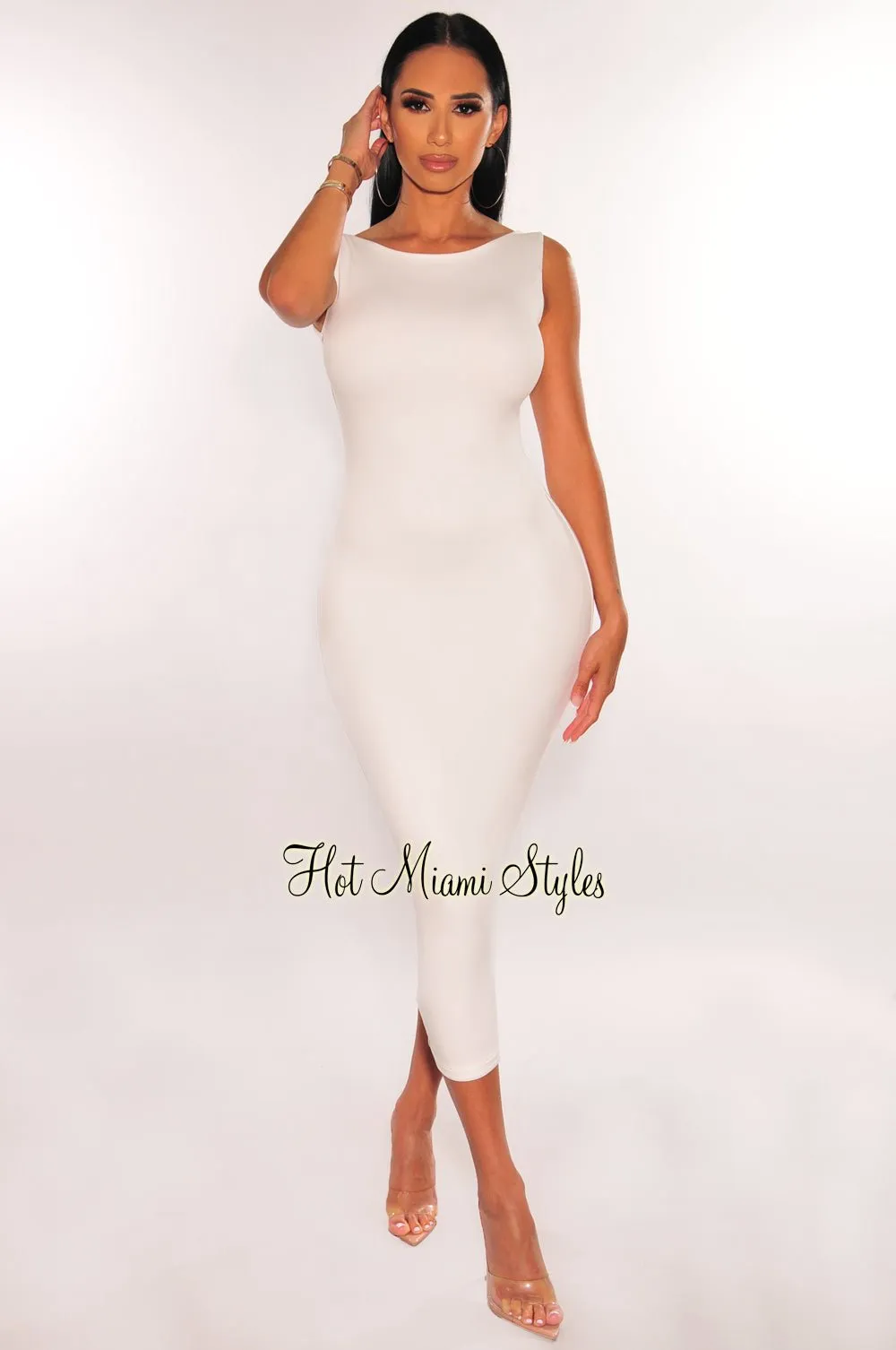 HMS Essential: White Sleeveless Round Neck Midi Dress