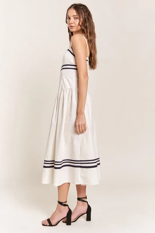 Ivory Black Contrast Detail Pleated Midi Dress