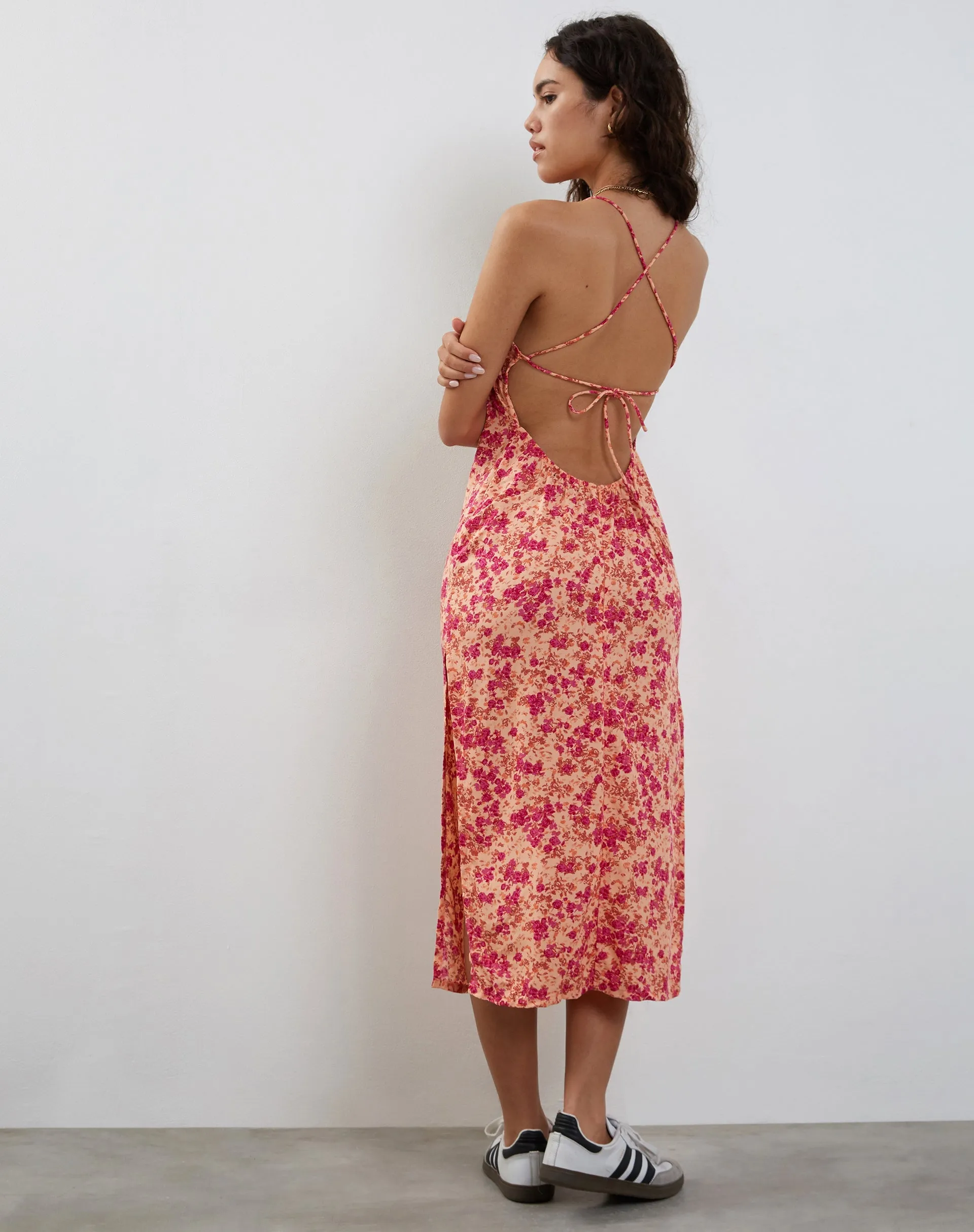 Nosita Midi Dress in Wild Dark Flower Cantaloupe